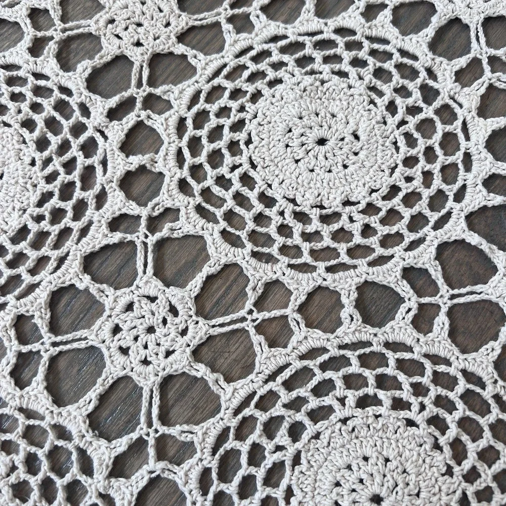 Vintage Handmade Crocheted Lace Tablecloth White Thread 54x96 Medallion